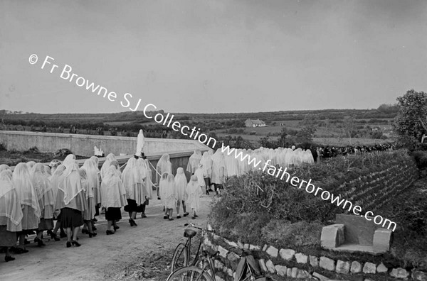 CHILDREN OF MARY PROCESSION AT END OF WOMENS MISSION